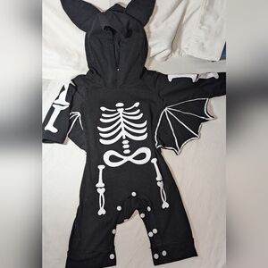 Baby Onesie Skeleton/Bat Costume, Snap Bottom